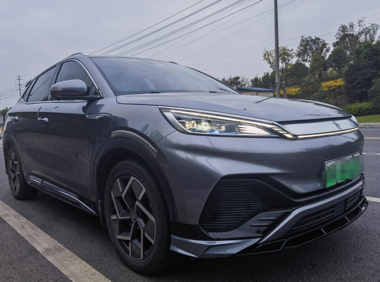 Xevaban.com ở 214 Giải Phóng là đơn vị chuyên cung cấp phụ kiện oto, đồ chơi oto, đồ chơi atto 3, phụ kiện atto 3, xevaban, 214 giải phóng, bodykit atto 3, độ bodykit atto 3, cánh gió atto 3, cản trước atto 3, cản sau atto 3.